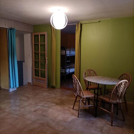 Les Git'Anes De Ponteves Villa Екстериор снимка