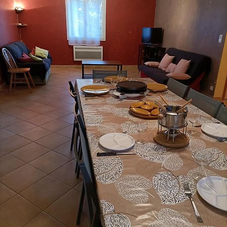 Les Git'Anes De Ponteves Villa Екстериор снимка