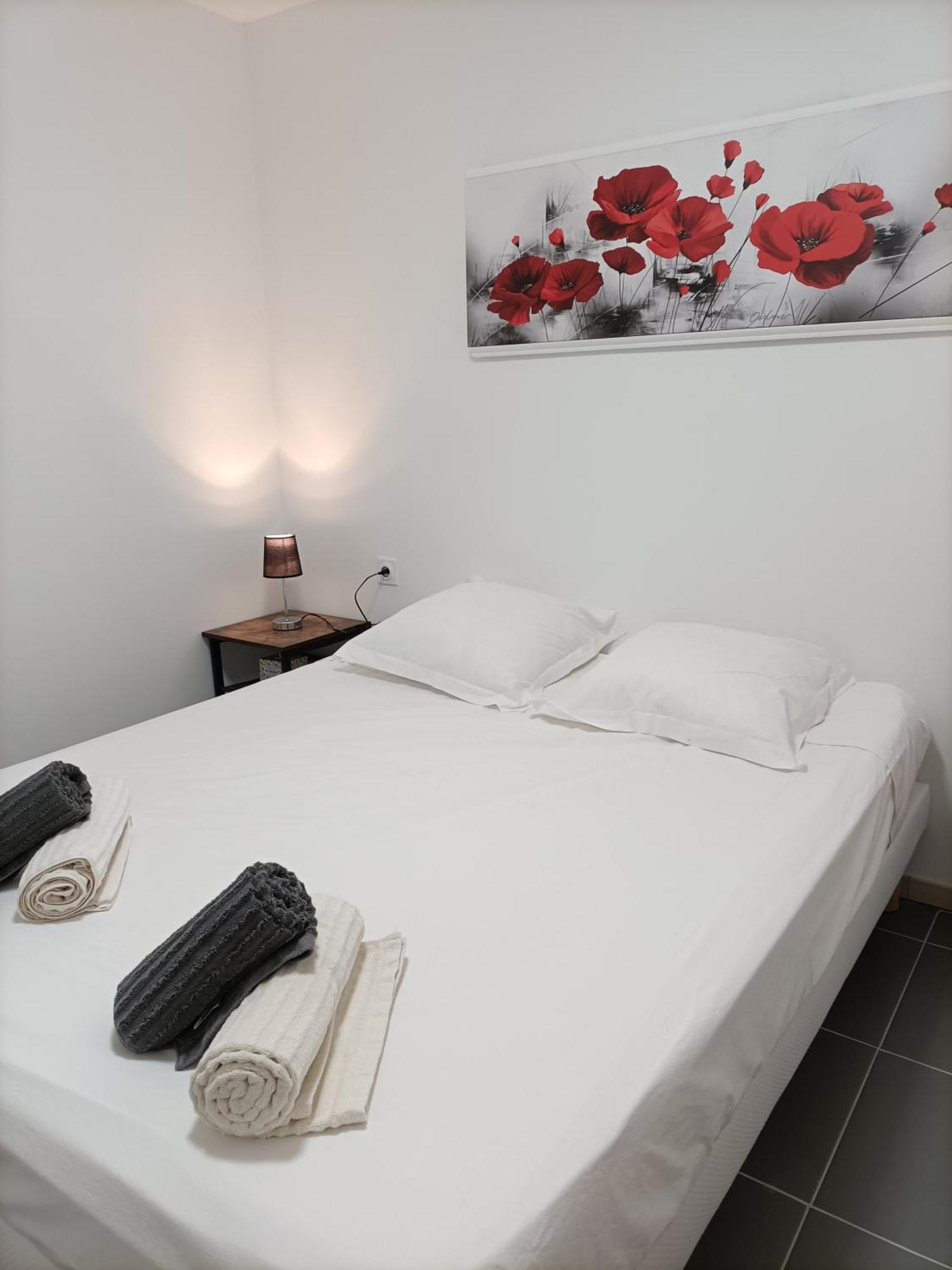 Les Git'Anes De Ponteves Villa Екстериор снимка